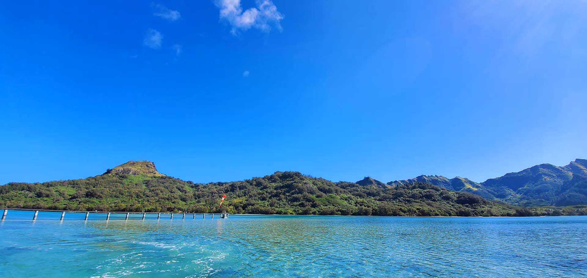 Le ponton sur le lagon