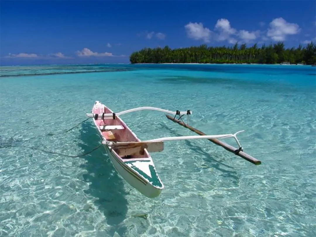 Une sortie pirogue sur le lagon